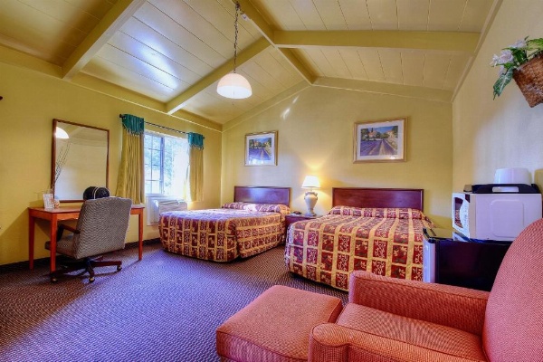 Bayside Inn image 18